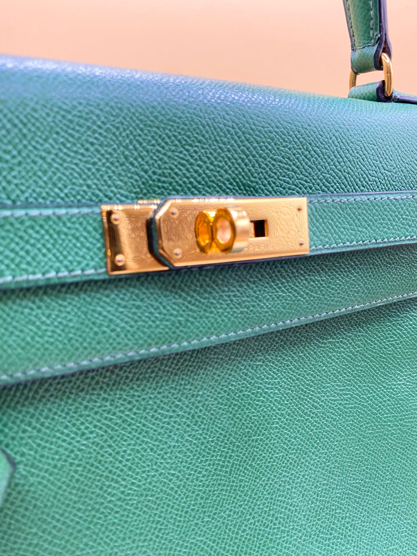 HERMES KELLY 32 EPSOM—Vert Émeraude
