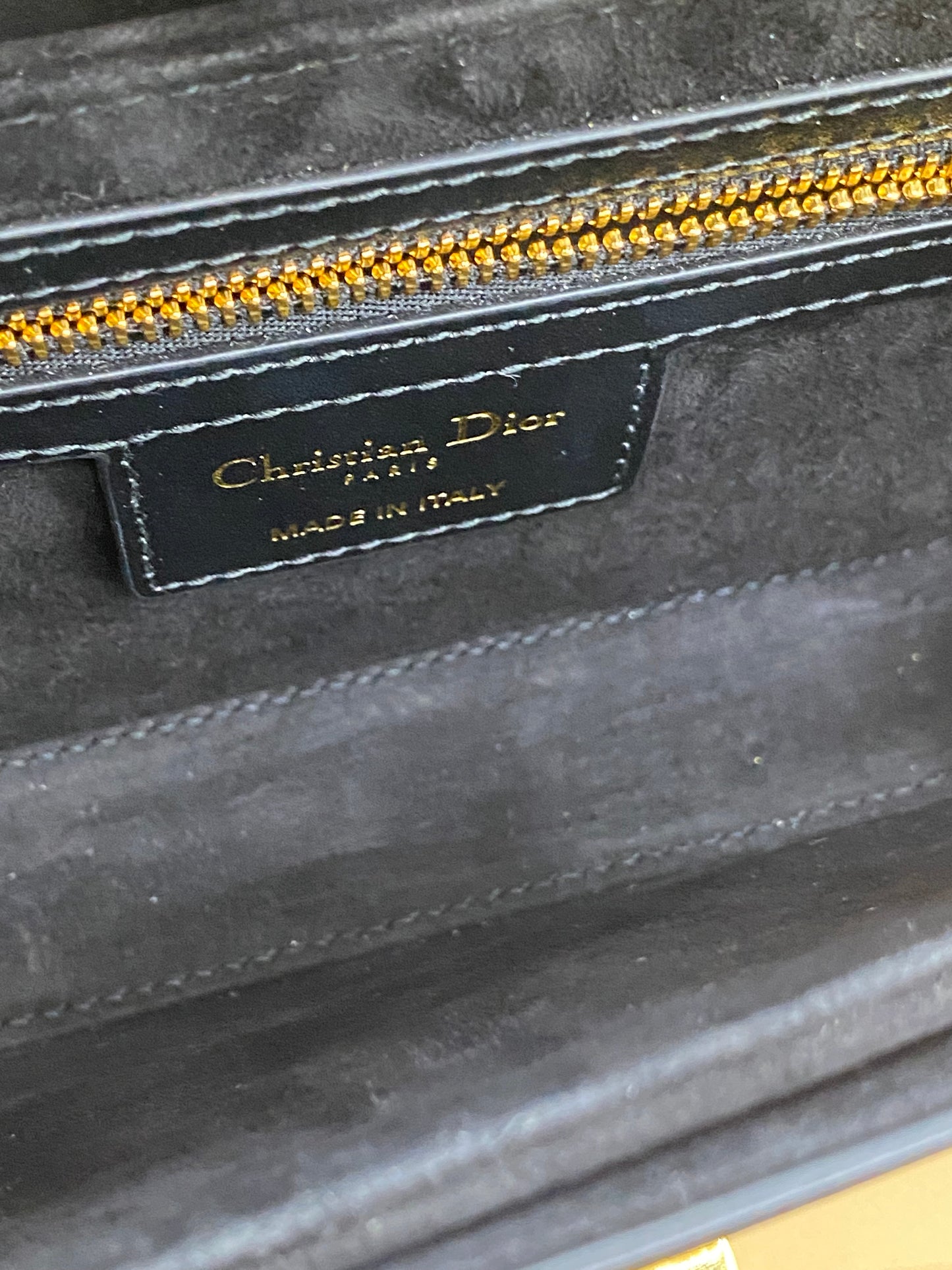 *BNEW* CHRISTIAN DIOR MONTAIGNE 30 EAST WEST—BLACK