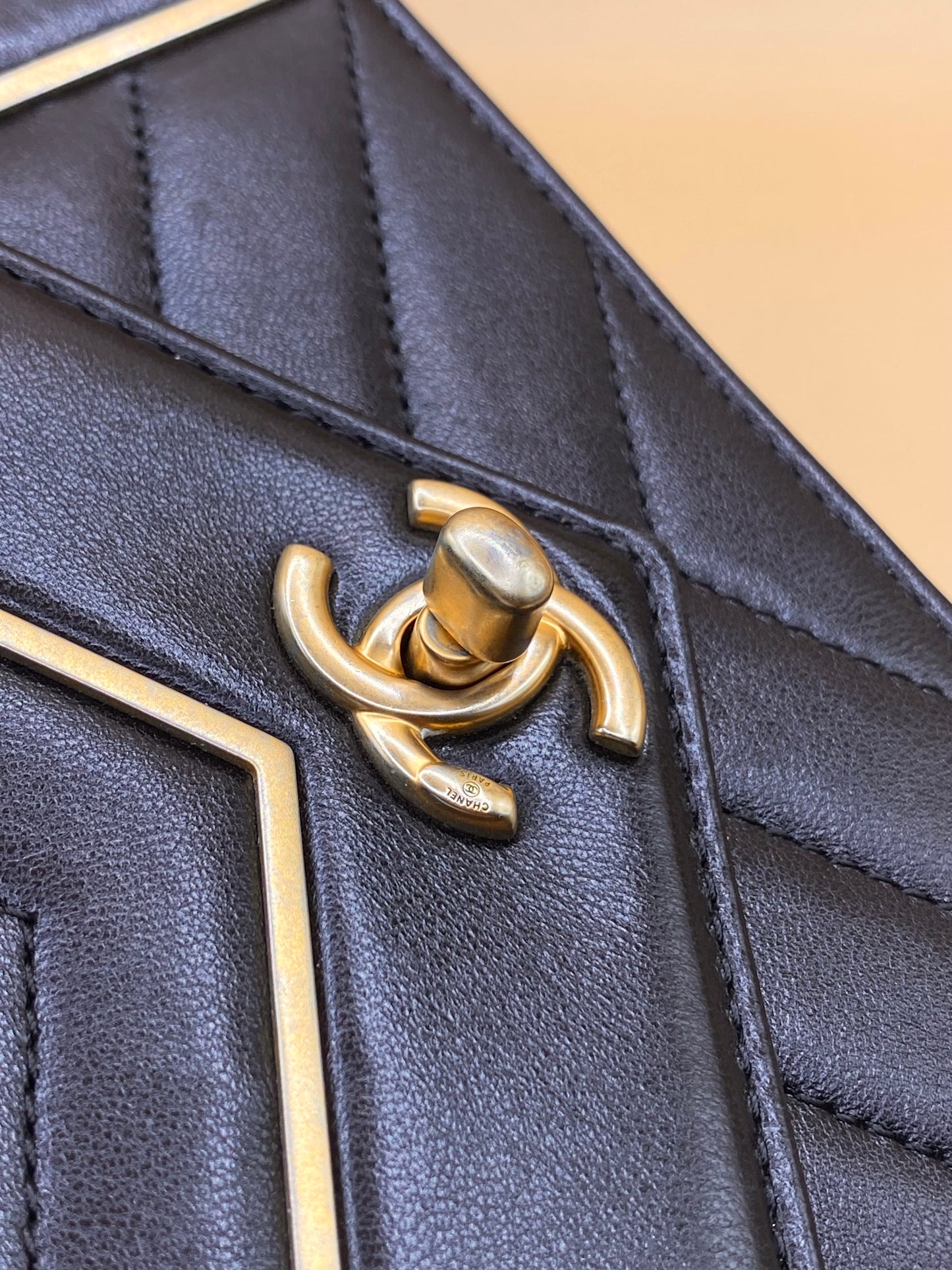 CHANEL REVERSED CHEVRON SMALL FLAP—BLACK GHW