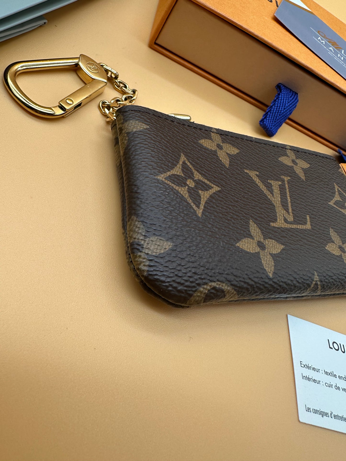 LV KEY CLES MONO