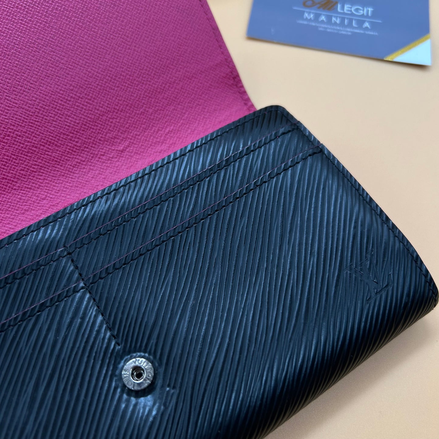 LV EPI SARAH PINK INTERIOR
