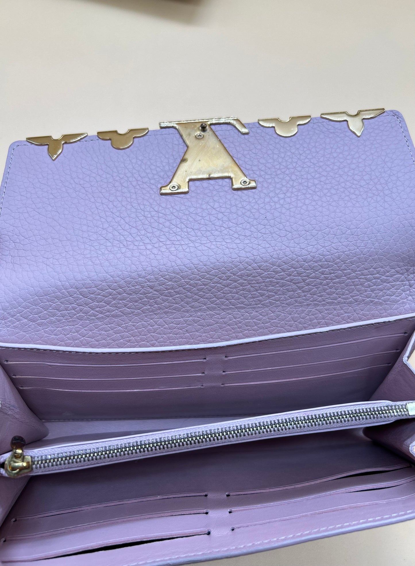 LV CAPUCINES WALLET