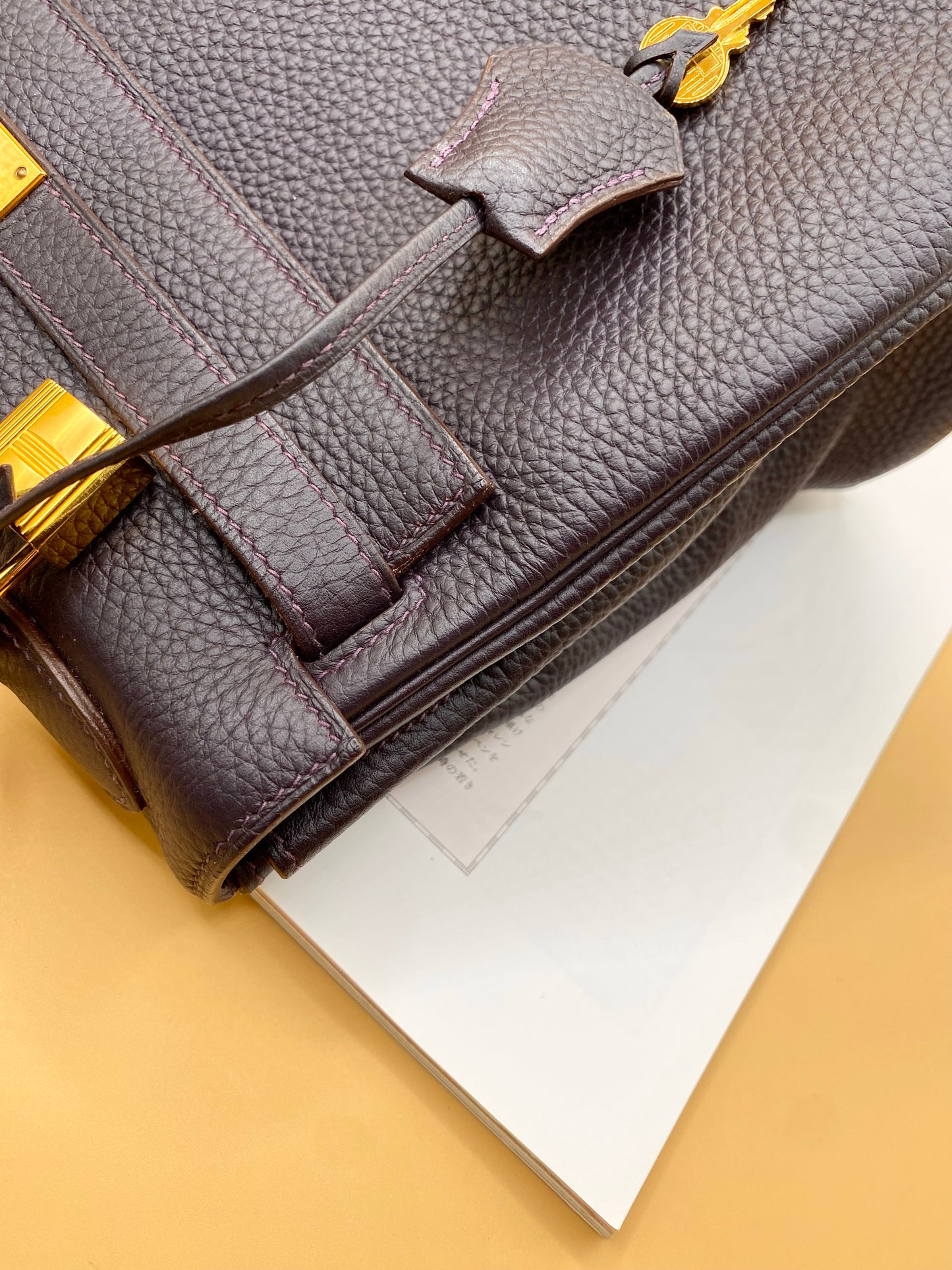 HERMES KELLY 32 TOGO RETOURNE—PRUNELLE