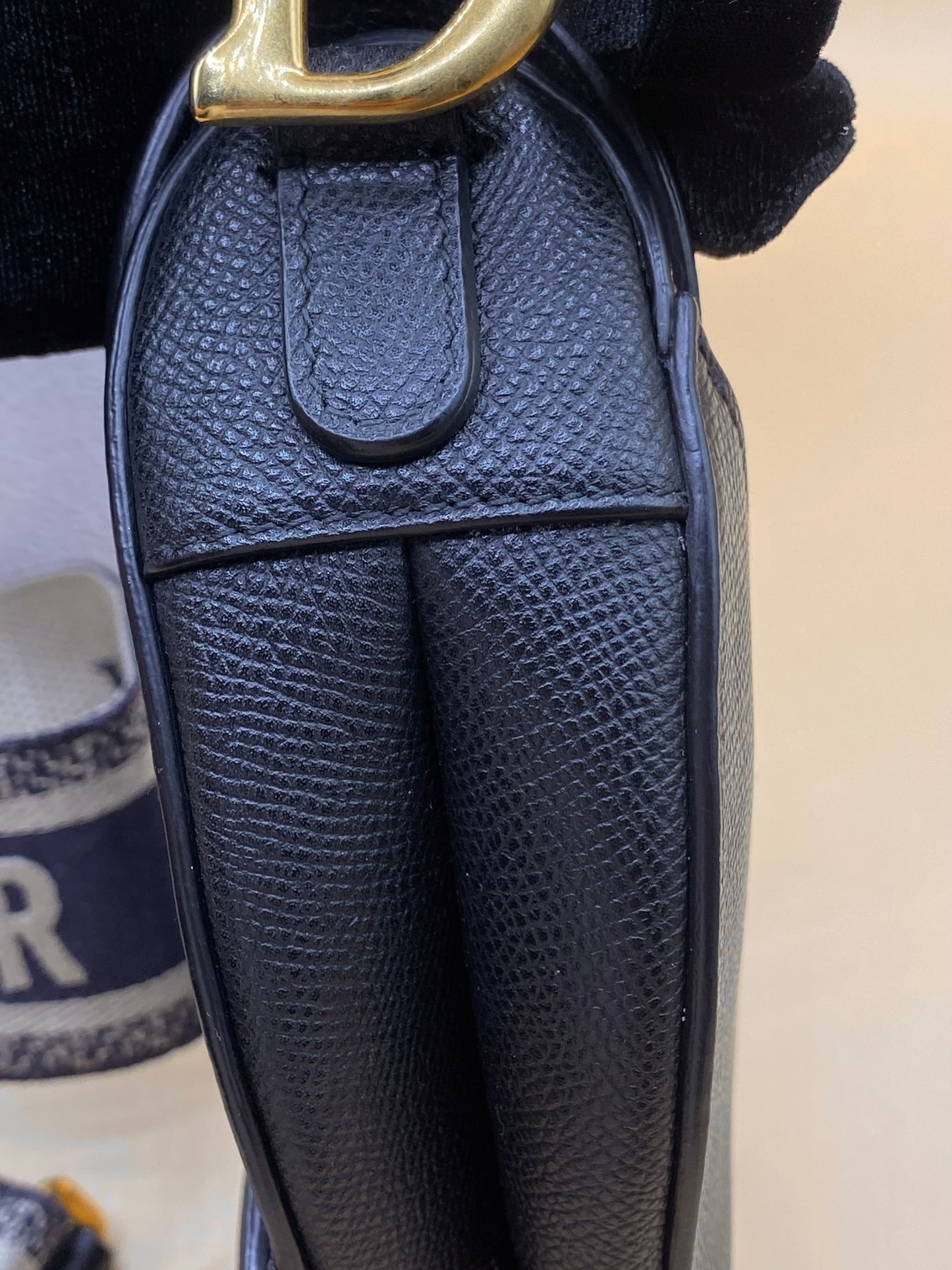 CHRISTIAN DIOR MINI SADDLE w/ STRAP—BLACK