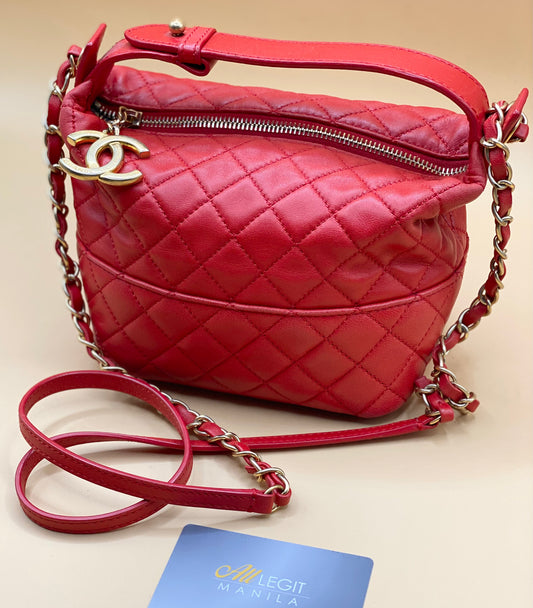 CHANEL QUILTED LAMBSKIN HOBO—RED GHW