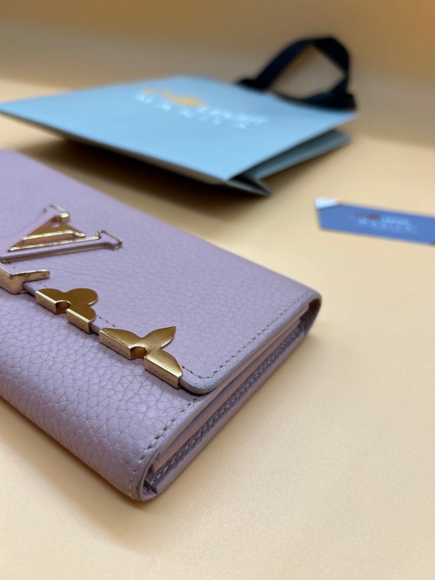 LV CAPUCINES WALLET