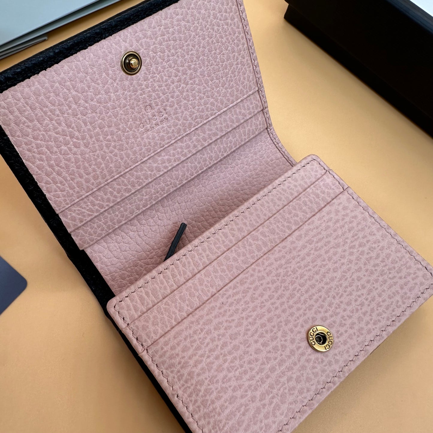 GUCCI BOW COMPACT WALLET