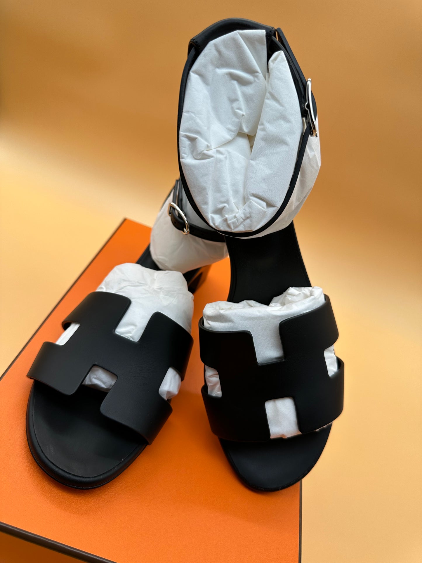 BNEW HERMES ENCENS NOIR EU39
