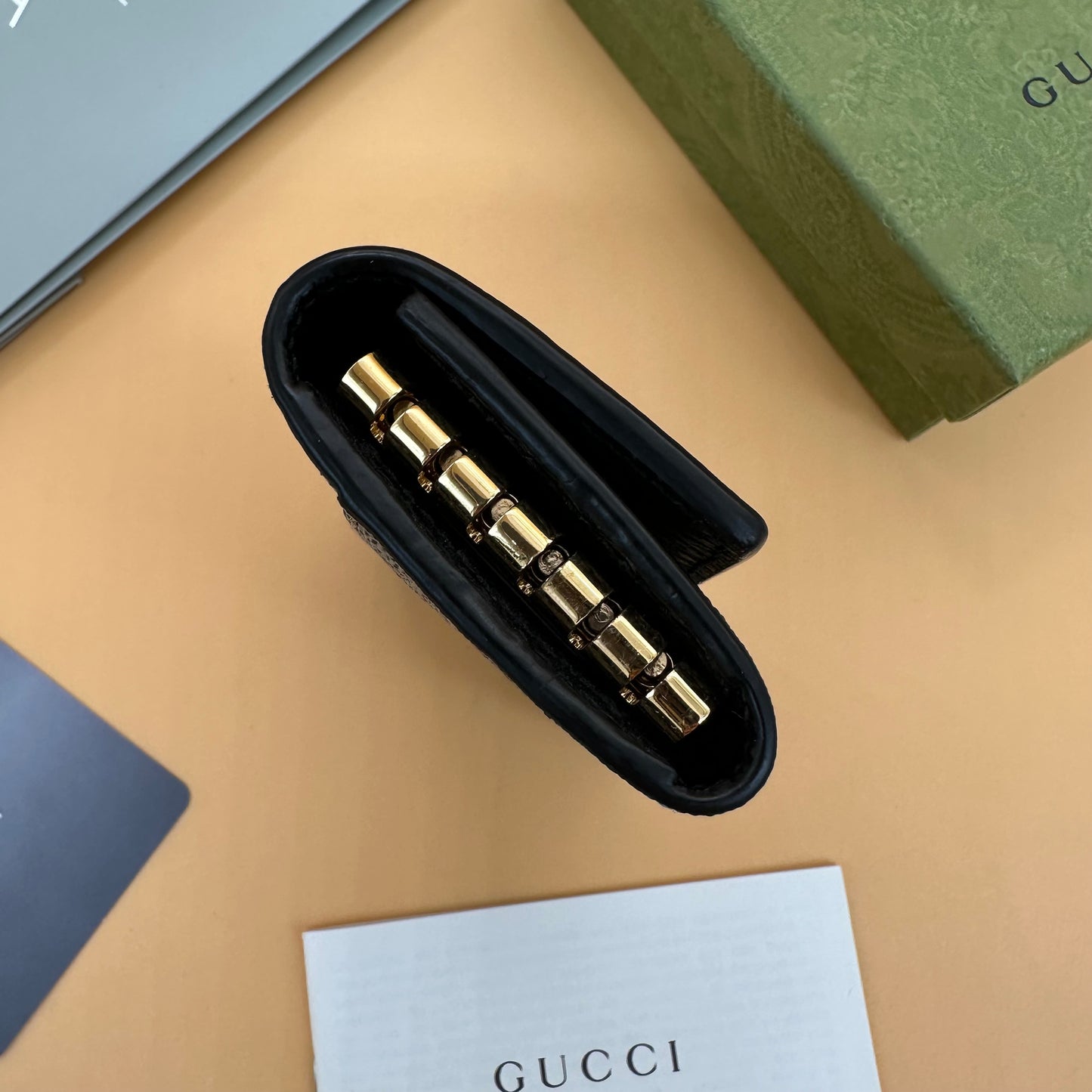 UNUSED GUCCI MARMONT SUPREME KEY HOLDER