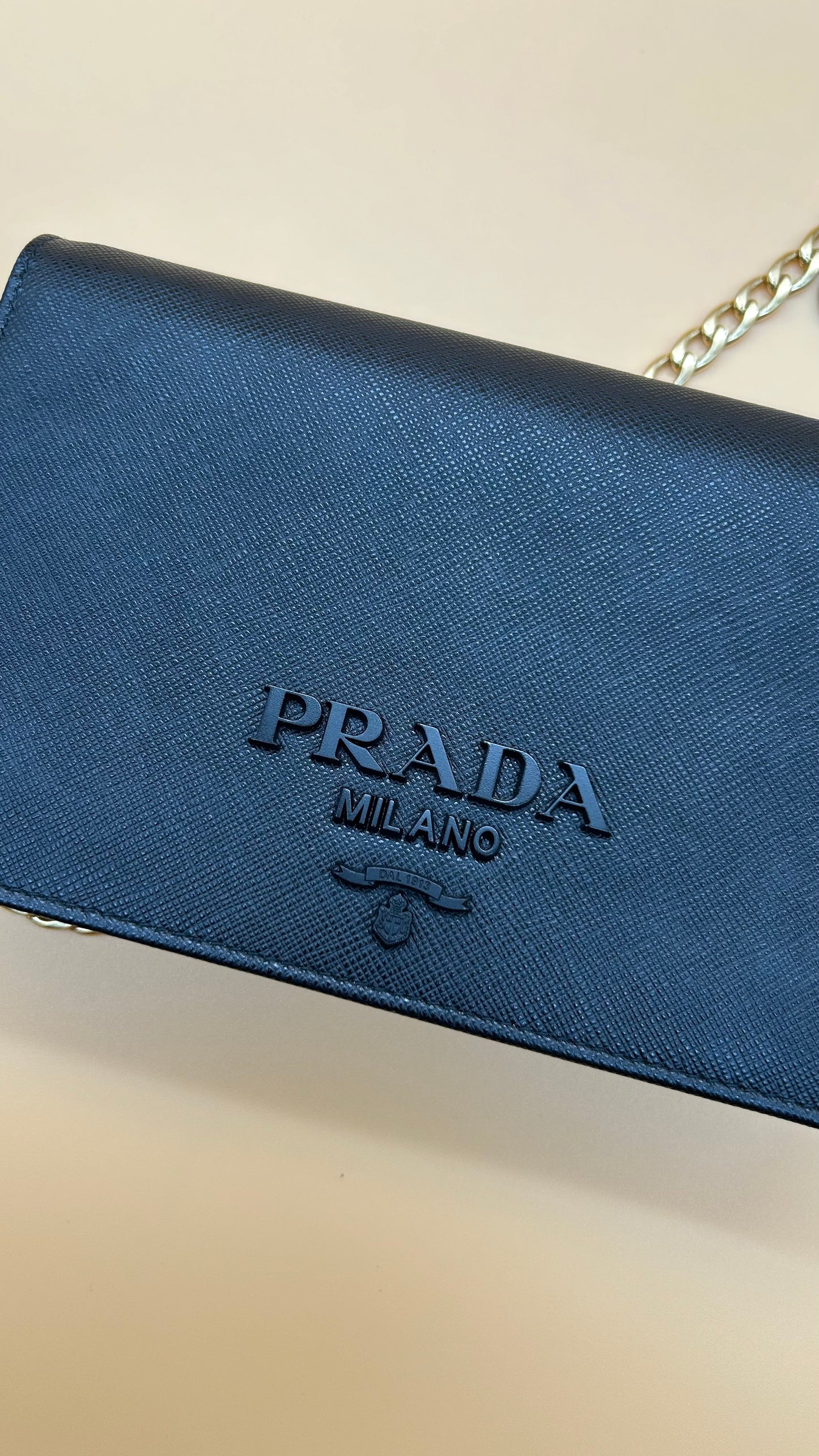 PRADA SAFFIANO FULL FLAP