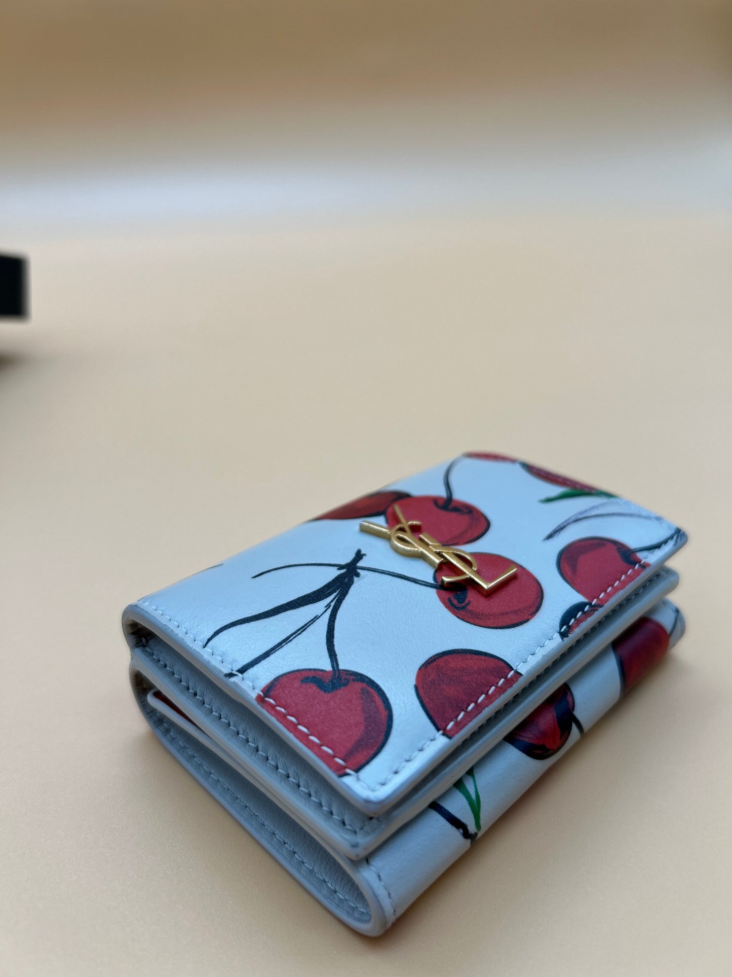 YSL CHERRY MICRO
