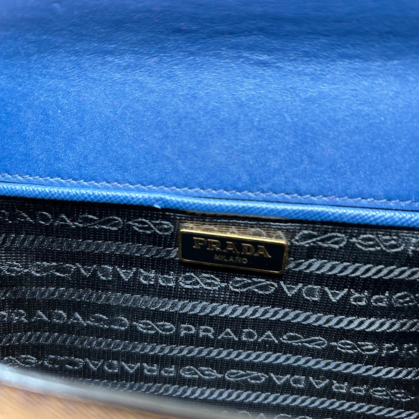 PRADA SAFFIANO SMALL FLAP