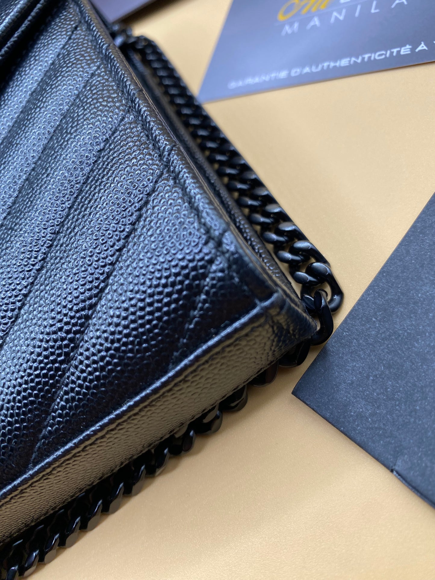 *LIKE NEW* SAINT LAURENT CASSANDRE WOC—SO BLACK