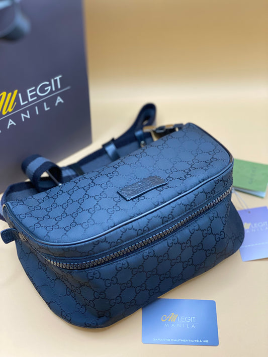 GUCCI CANVAS BUMBAG—BLACK