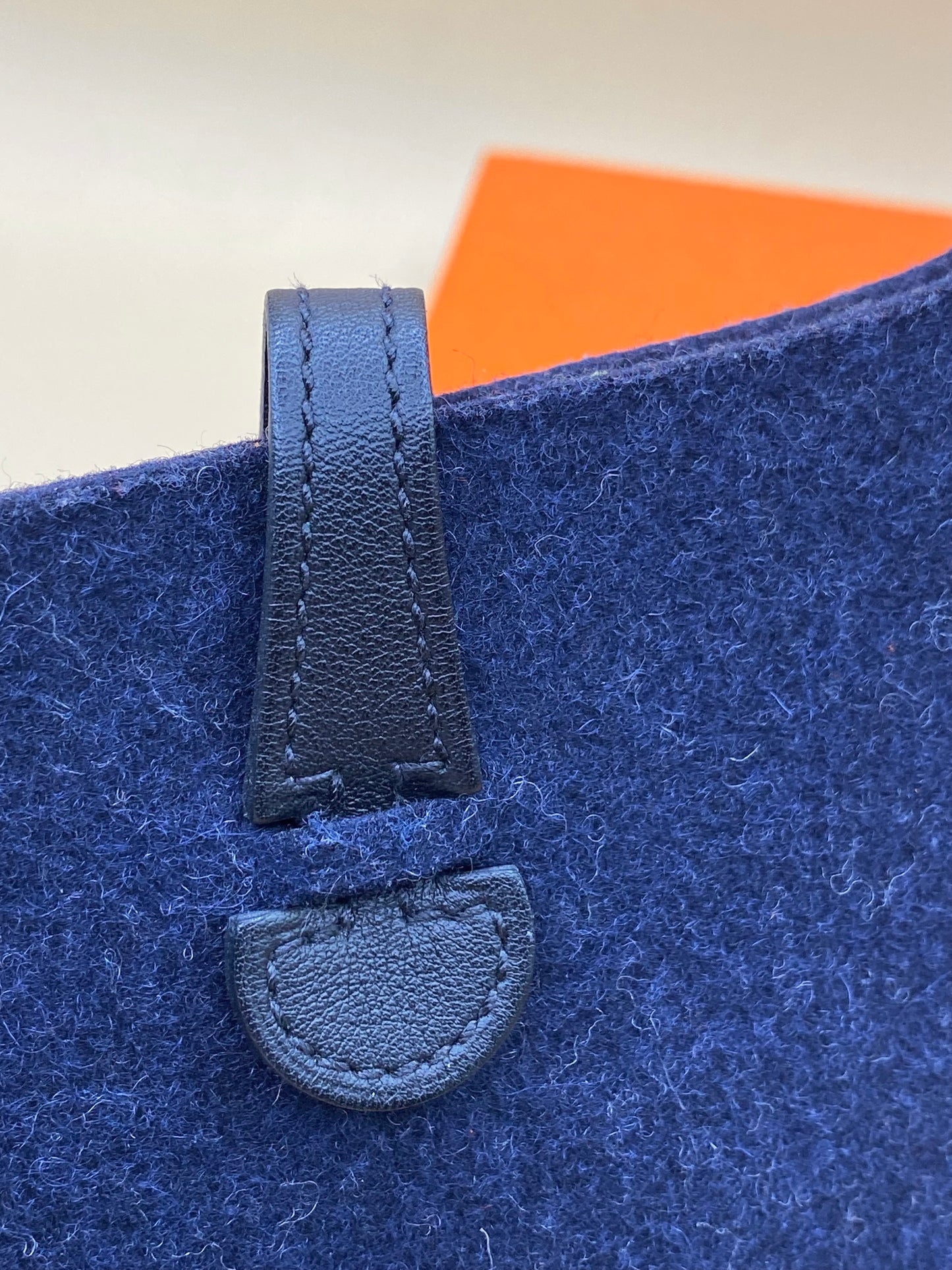 Hermès Évelyne TPM—Bleu Nuit Feutre