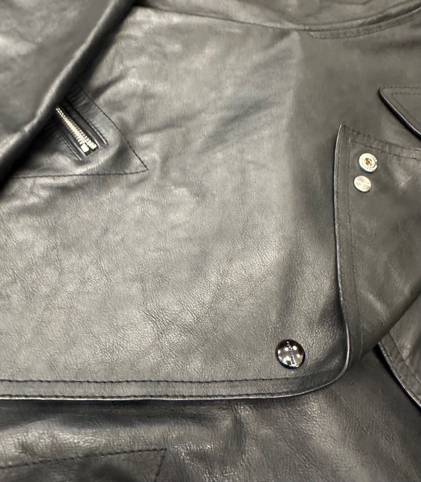 BURBERRY SMALL LEATHER JACKET—BLACK