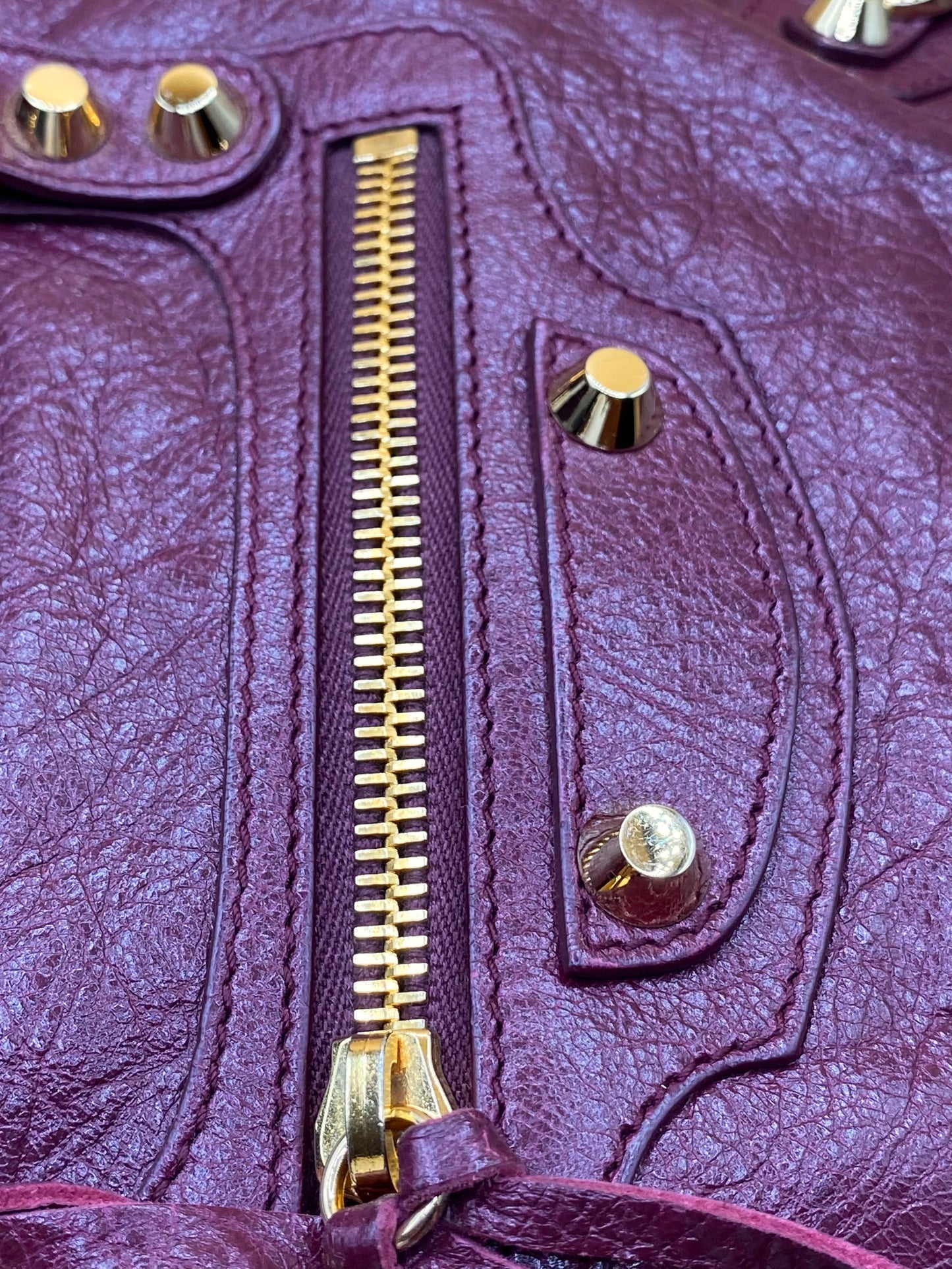 BALENCIAGA SMALL CLASSIC CITY LAMBSKIN—RAISIN GIANT 12 ghw
