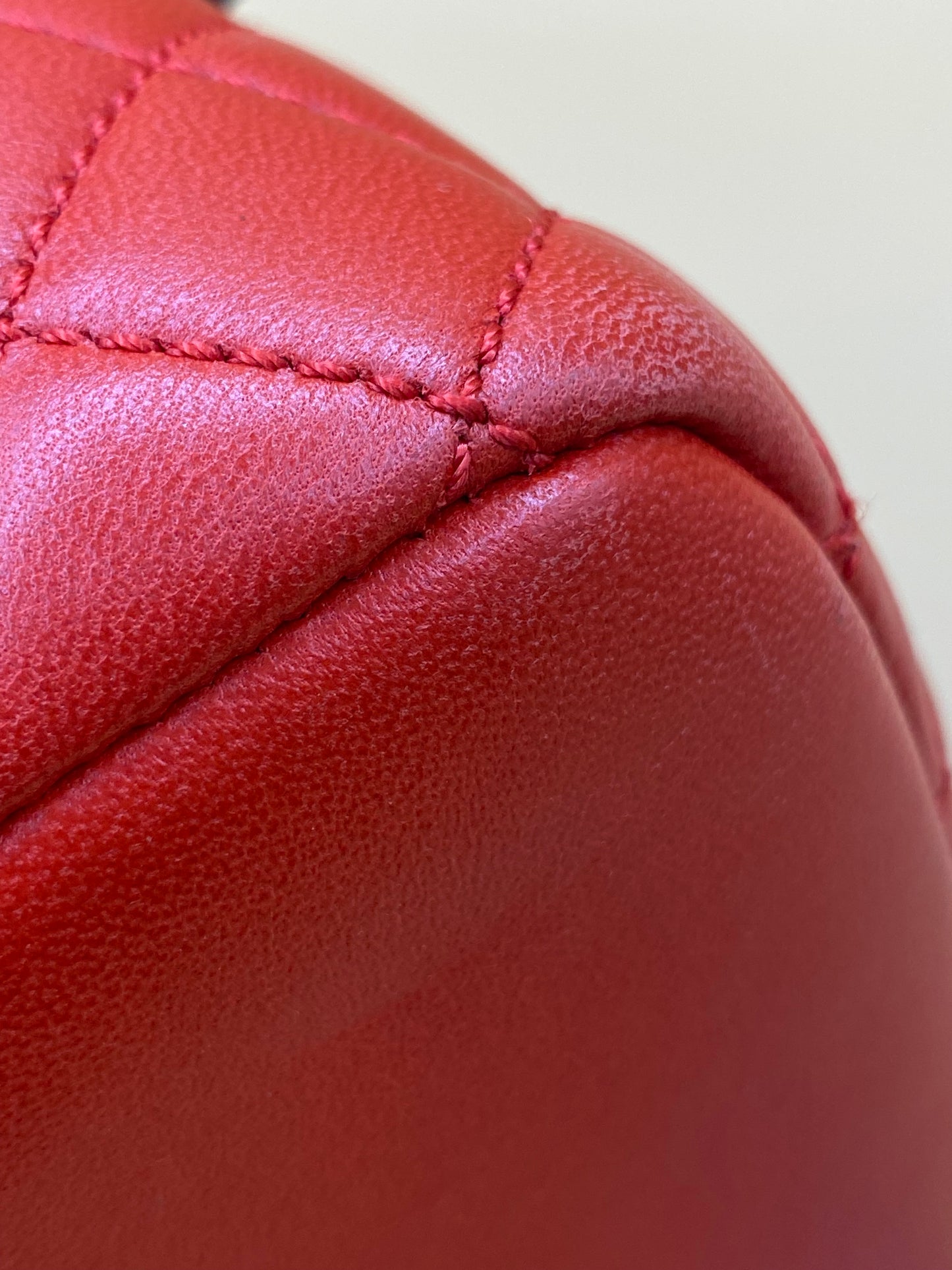 CHANEL QUILTED LAMBSKIN HOBO—RED GHW