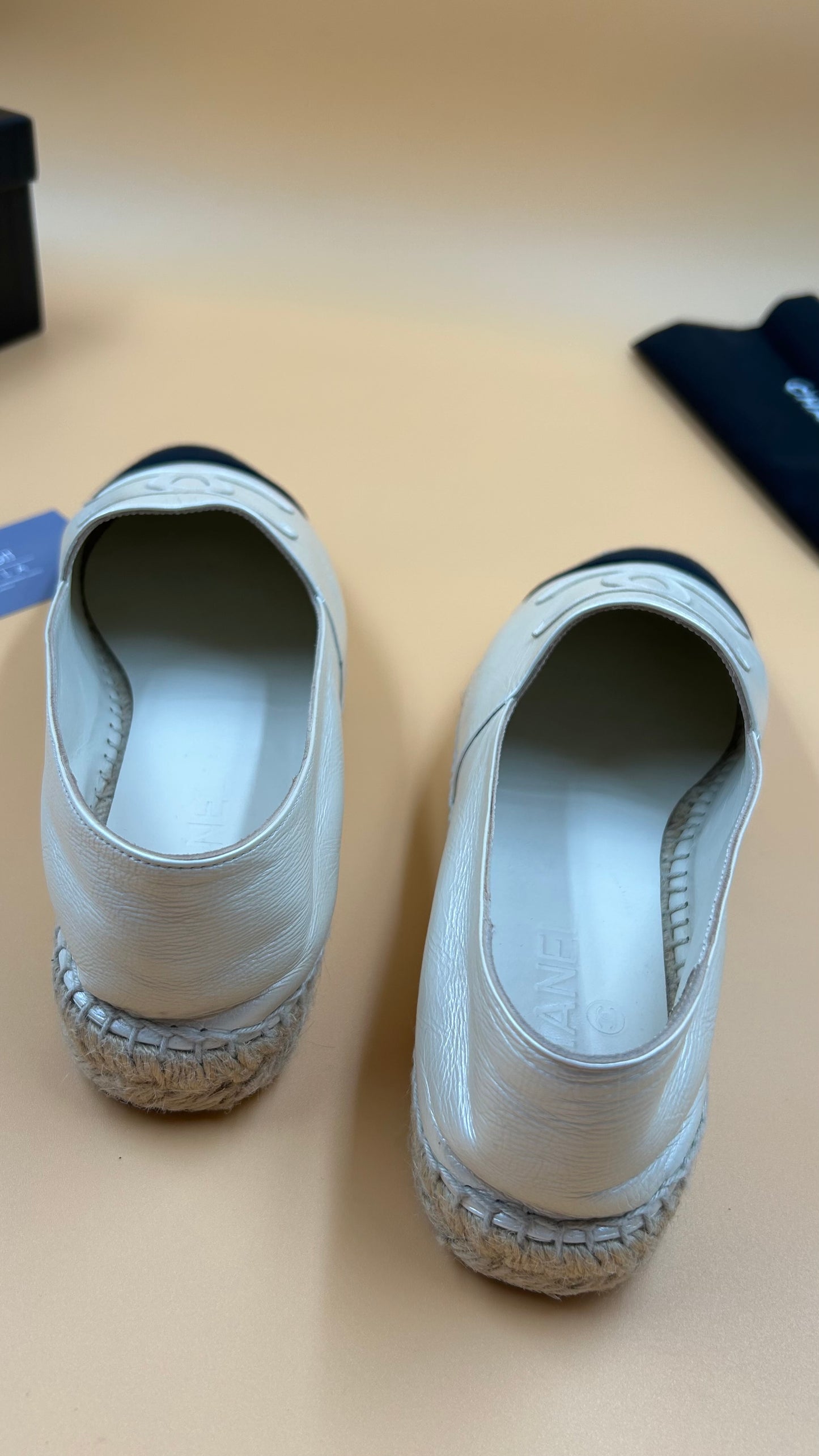 CHANEL ESPADRILLE EU38