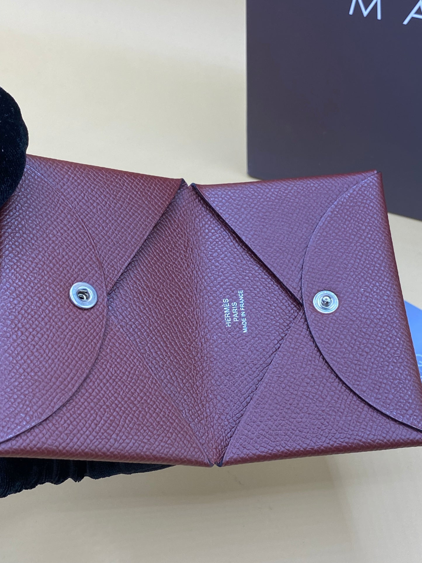 HERMES CALVI CARD HOLDER—ROUGE H