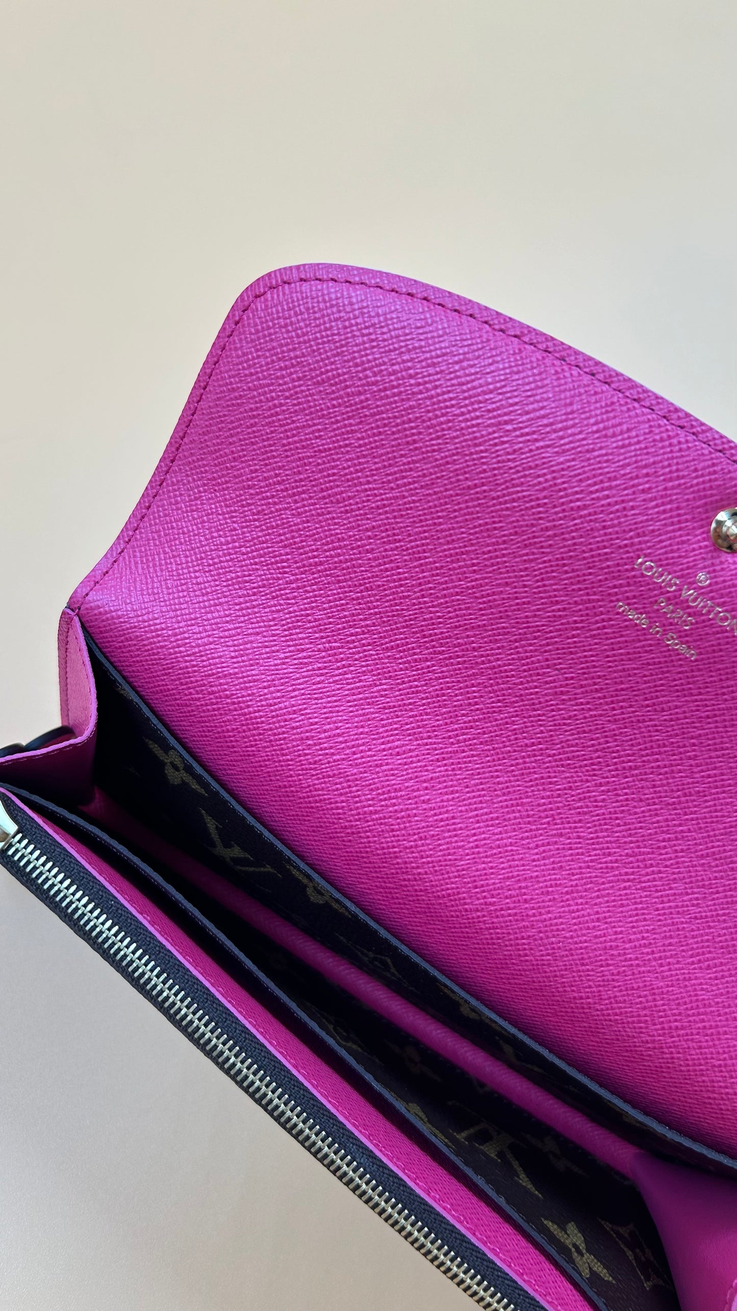 LV EMILIE BLOOM WALLET