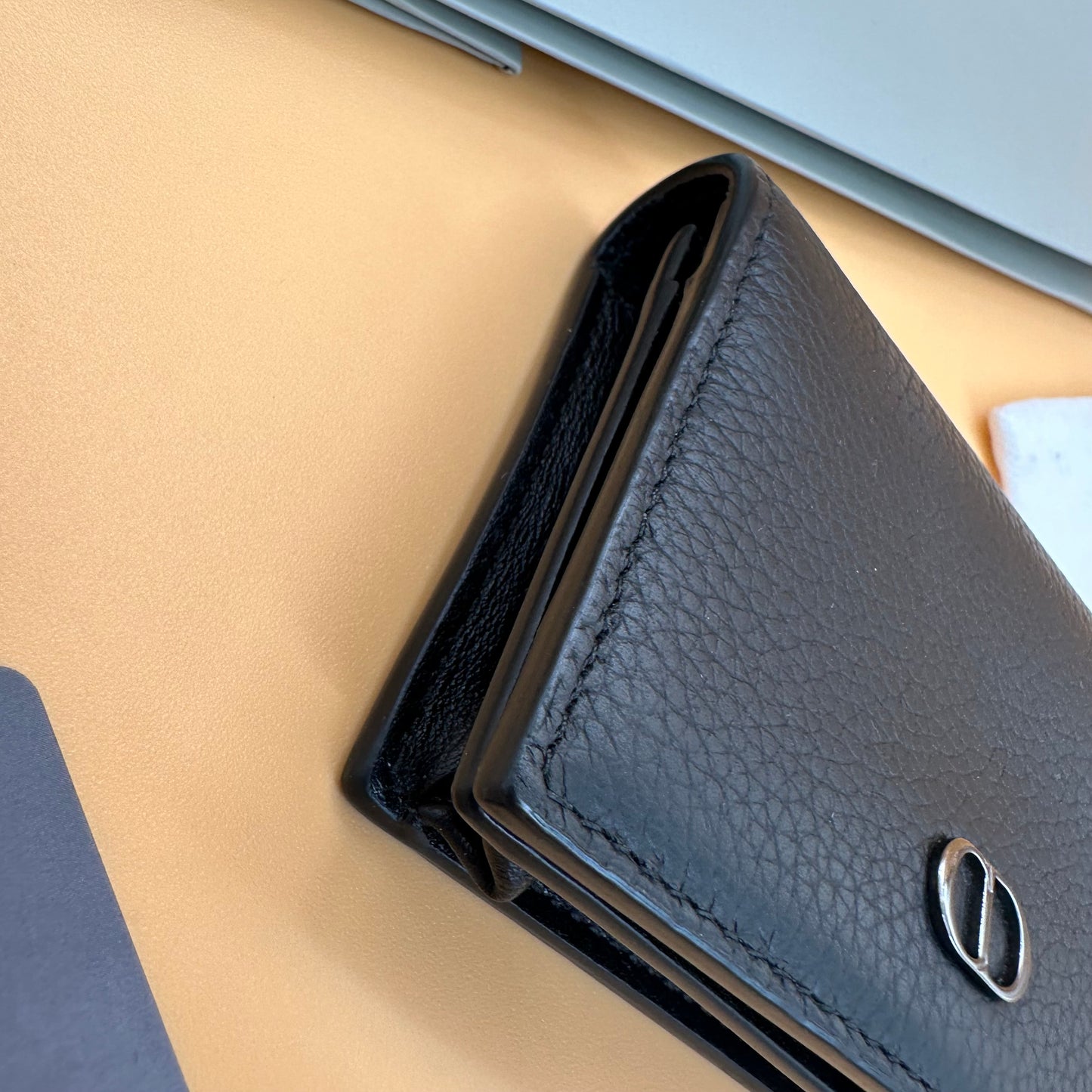 CHRISTIAN DIOR MULTI CARD HOLDER