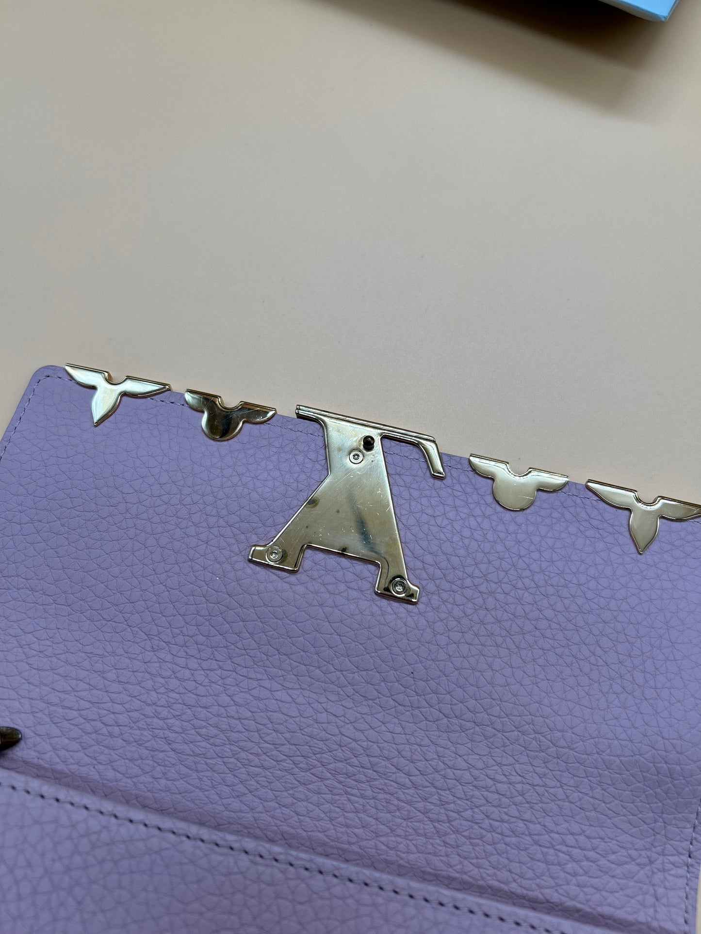 LV CAPUCINES WALLET