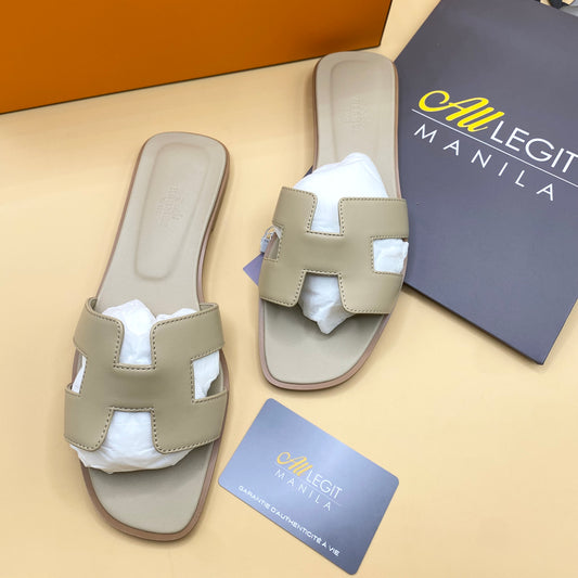 *BRANDNEW* HERMES ORAN 38.5–BEIGE