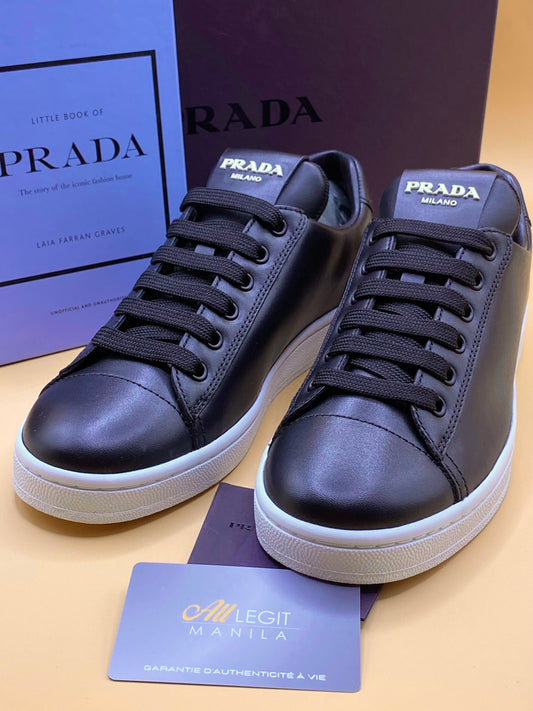 *BNEW* PRADA LEATHER SNEAKERS S39–BLACK